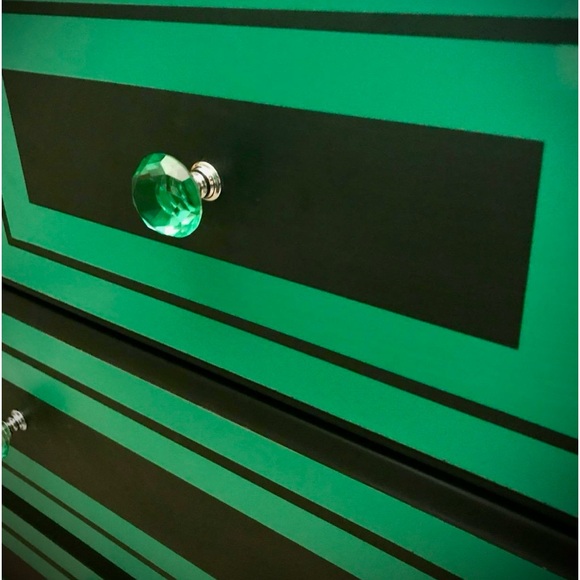 Knobs - Green Crystal Glass Cabinet Closet Door Vanity Drawer Knobs Handles - Picture 3 of 7